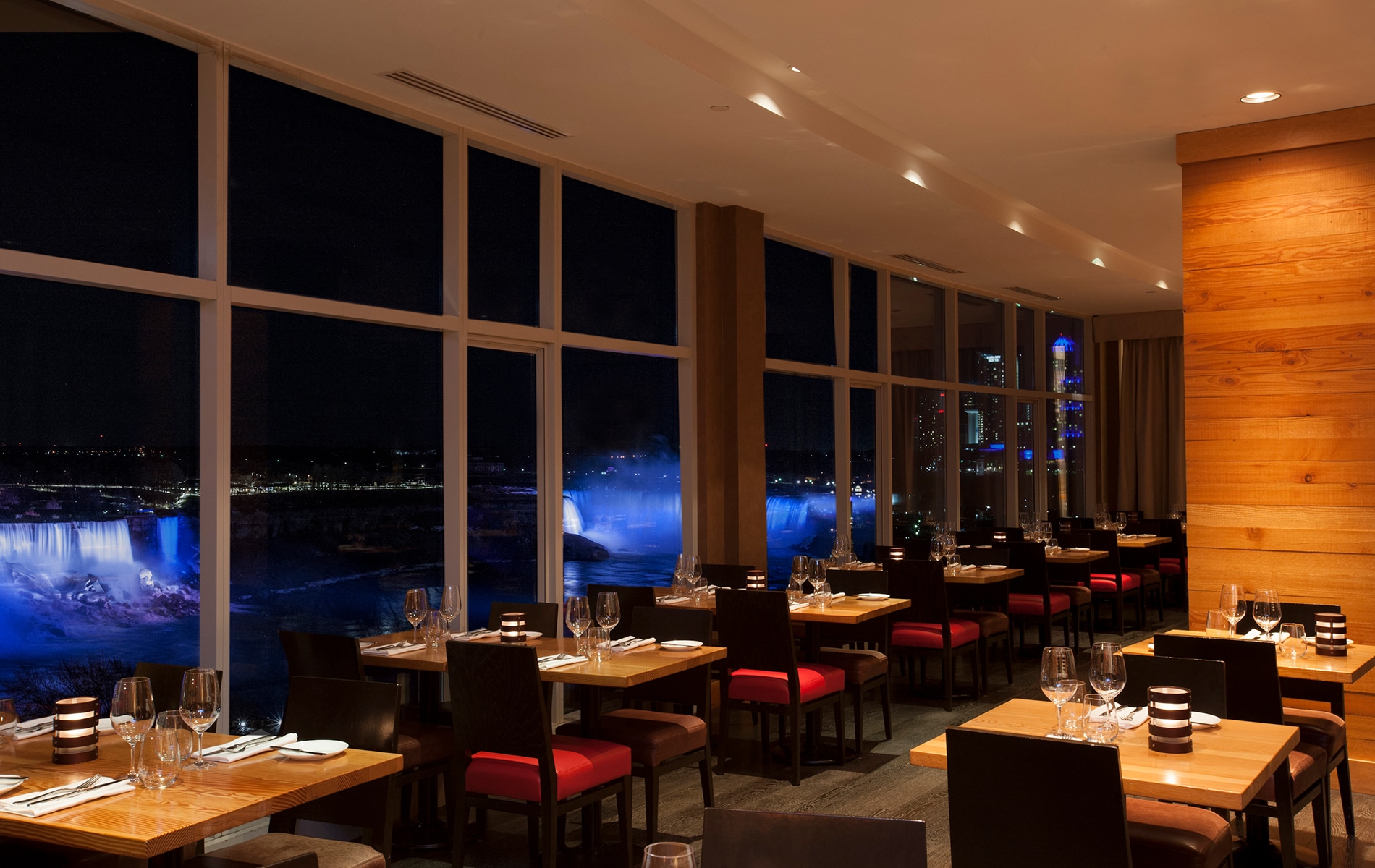 Massimo's Fallsview Italian Restaurant